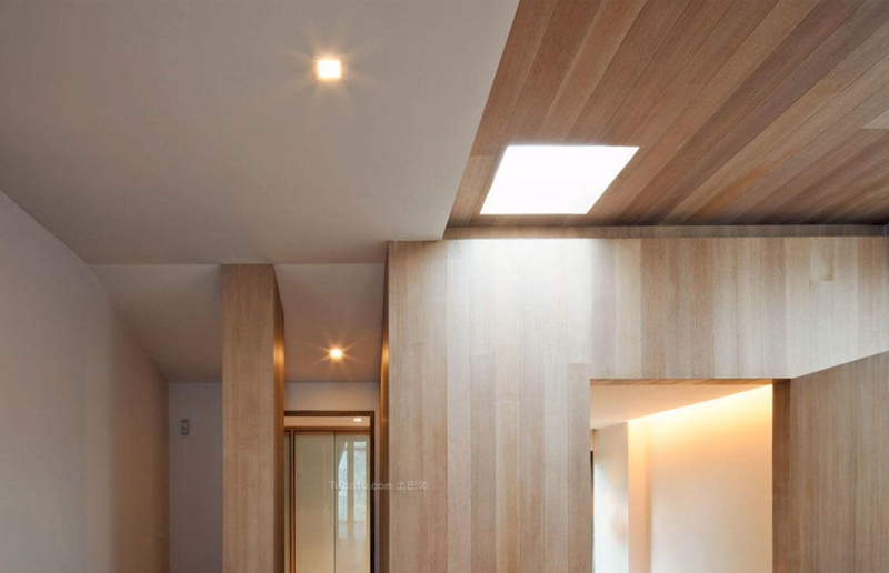 LG09B 18W Matalaenerginen LED-kattolaite